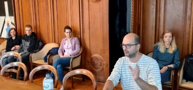 ОДРЖАНА 11. ТРИБИНА ВУКОВЕ ЗАДУЖБИНЕ ОДРЖАНА 11. ТРИБИНА ВУКОВЕ ЗАДУЖБИНЕ